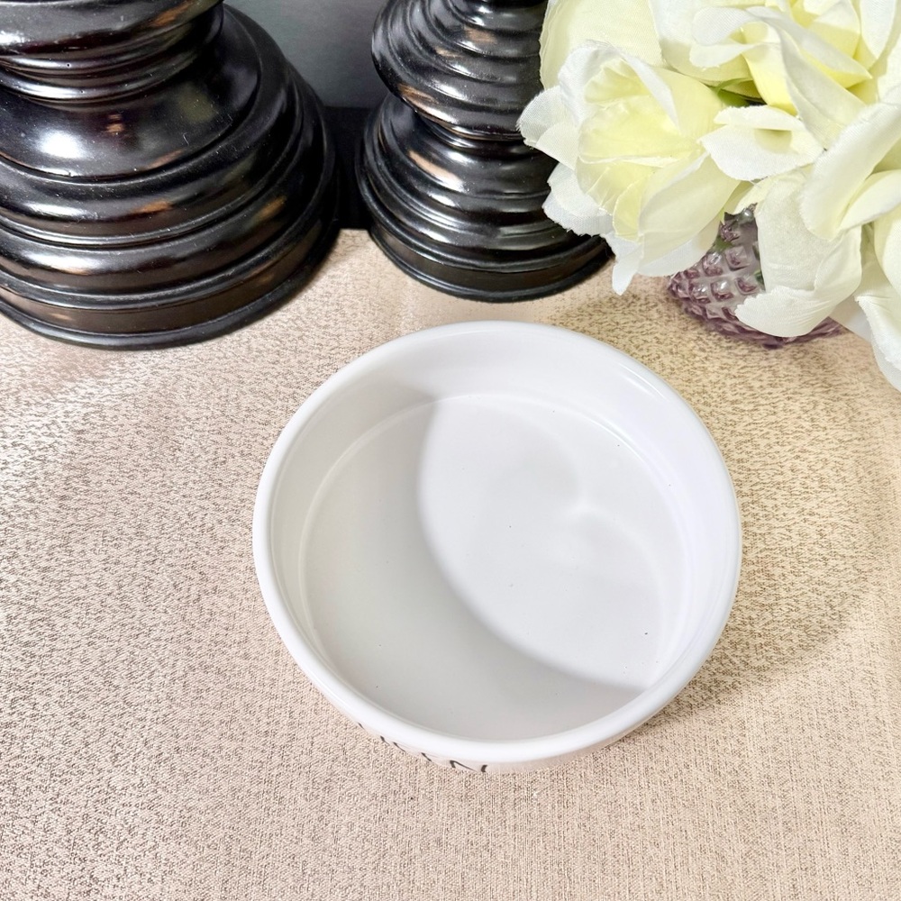 🆕Rae Dunn QUEEN Ceramic Pet Bowl - Picture 3 of 3